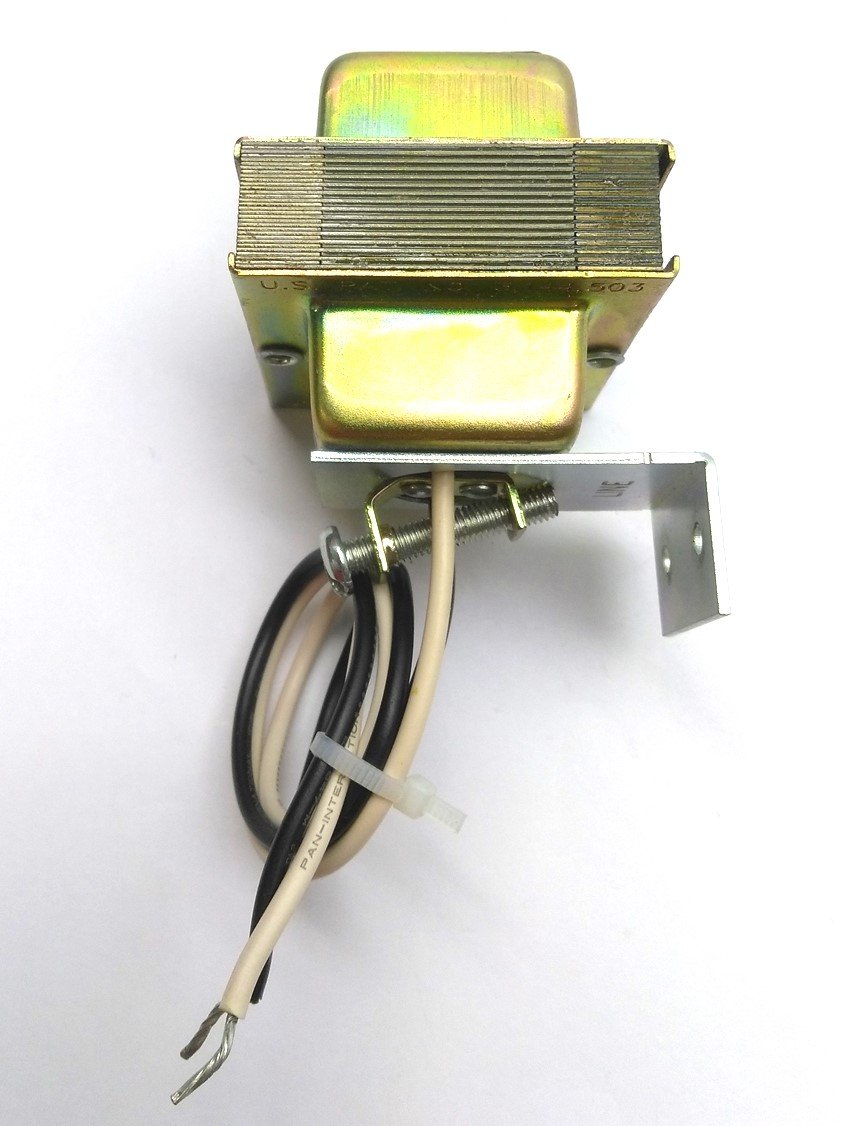 Used Dormeyer DCT-20-120 Transformer, In: 120VAC Out: 24VAC 20VA w/ Mounting Bracket