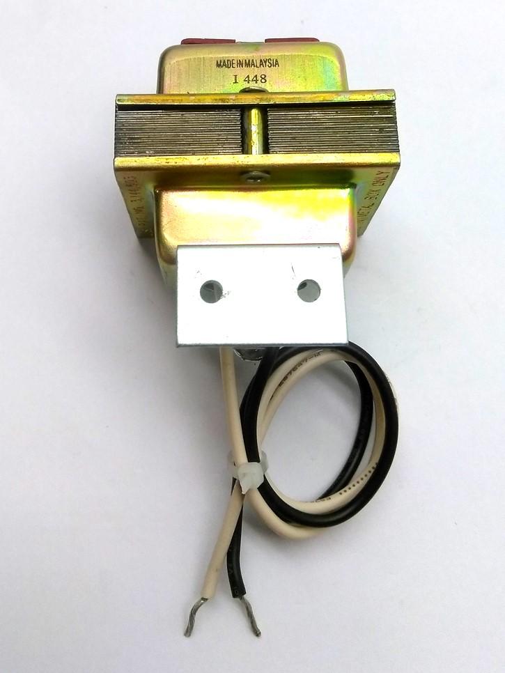 Used Dormeyer DCT-20-120 Transformer, In: 120VAC Out: 24VAC 20VA w/ Mounting Bracket