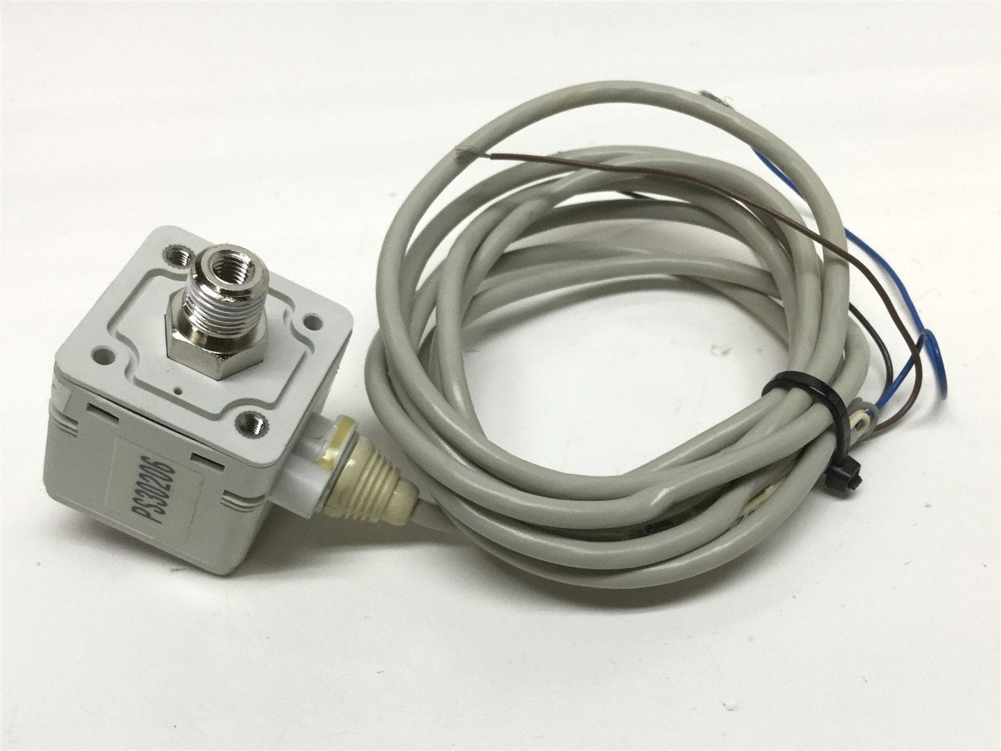 Used SMC ISE40-01-22L Digital Pressure Switch Assembly Sensor, 12-24VDC, 80mA, NPN