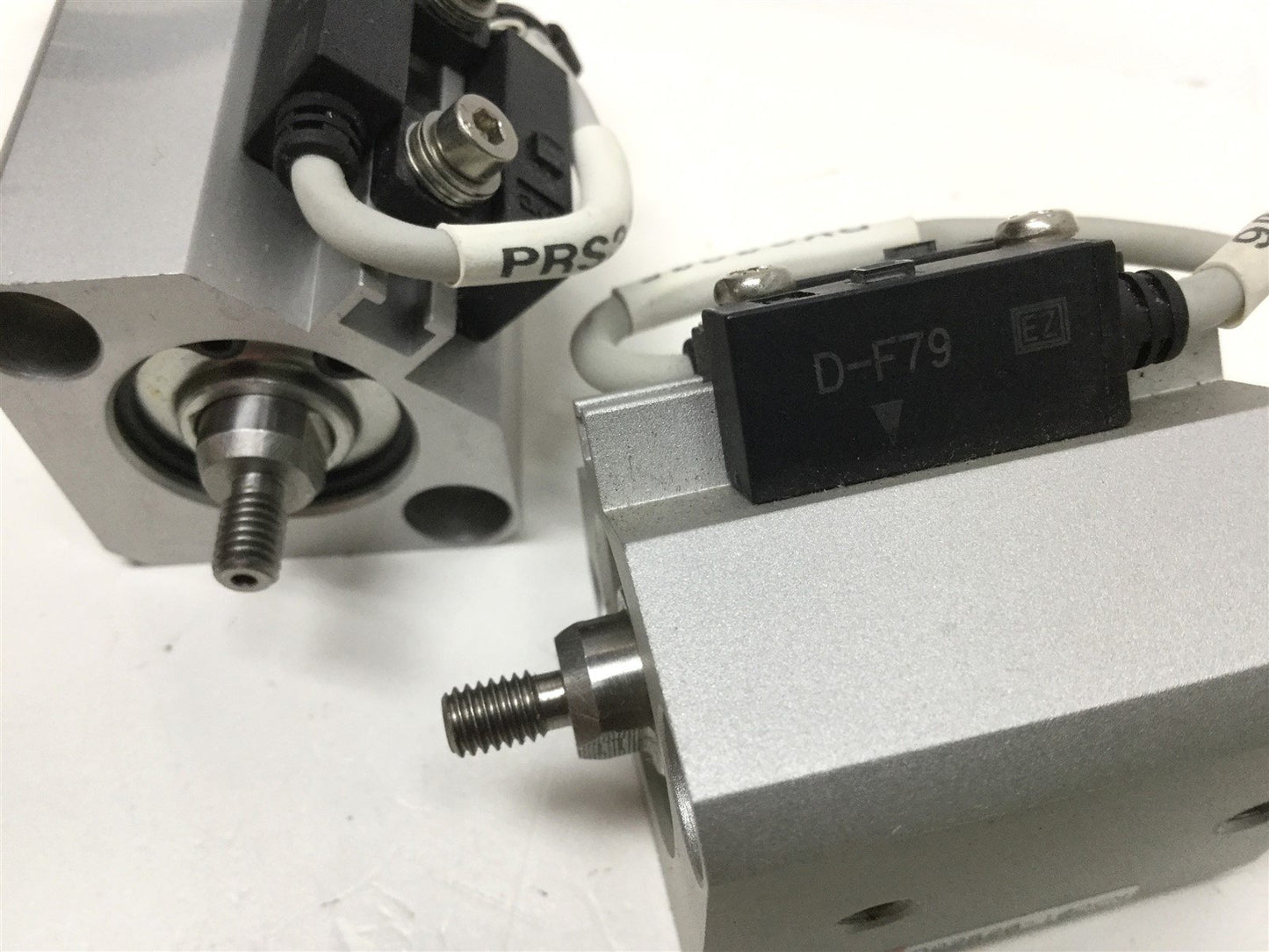 Used Lot of 2 SMC NCDQ2B20-10DCM Compact Cylinder Double Acting 20mm Bore 10mm Stroke