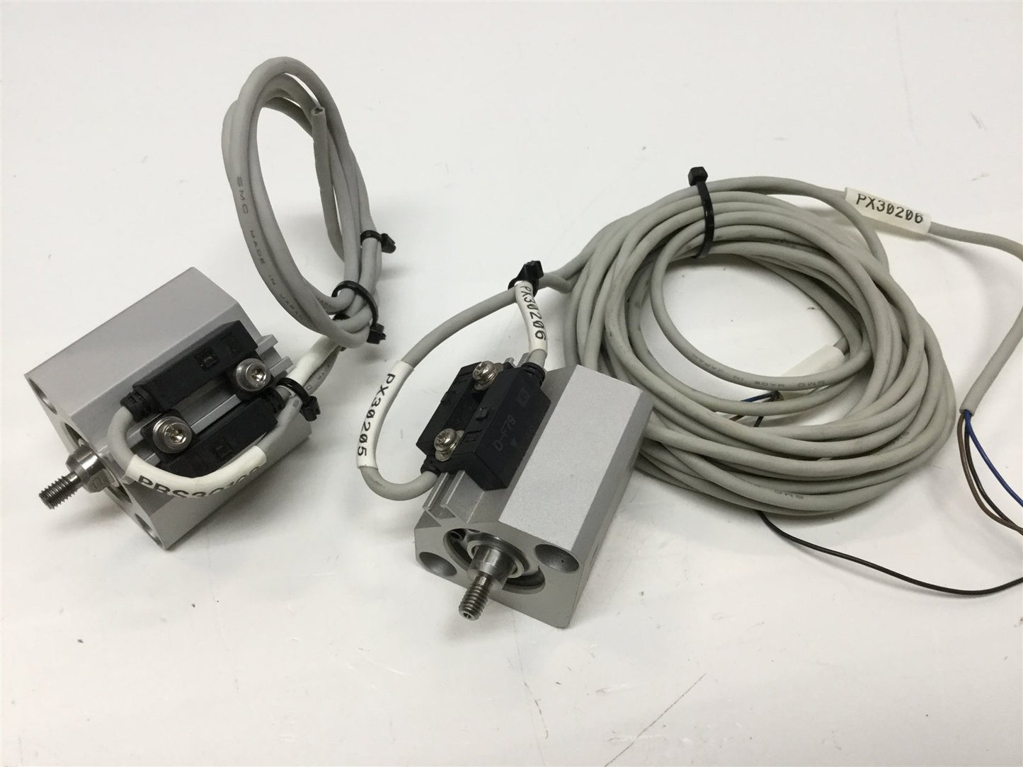 Used Lot of 2 SMC NCDQ2B20-10DCM Compact Cylinder Double Acting 20mm Bore 10mm Stroke