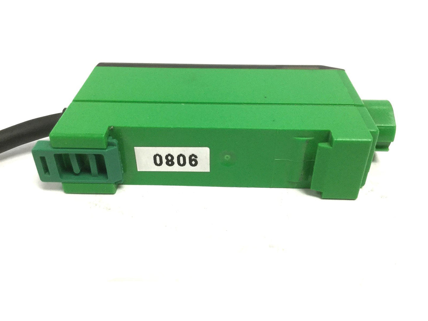 Used Seeka F1RM-PN Fiber Optic Sensor, Brown: 12-24VDC, Blue: 0VDC, Black: Output