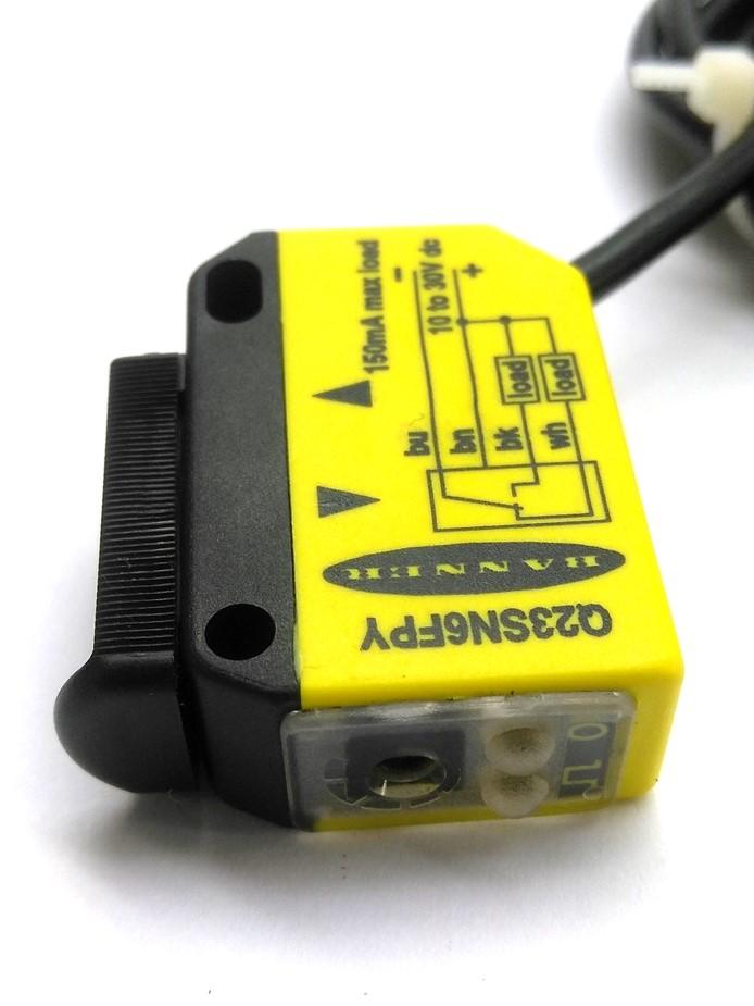 Used Banner Q23SN6FPY Plastic Fiber Optic Sensor, NPN, NO, 1ms Response, 2m, 10-30VDC