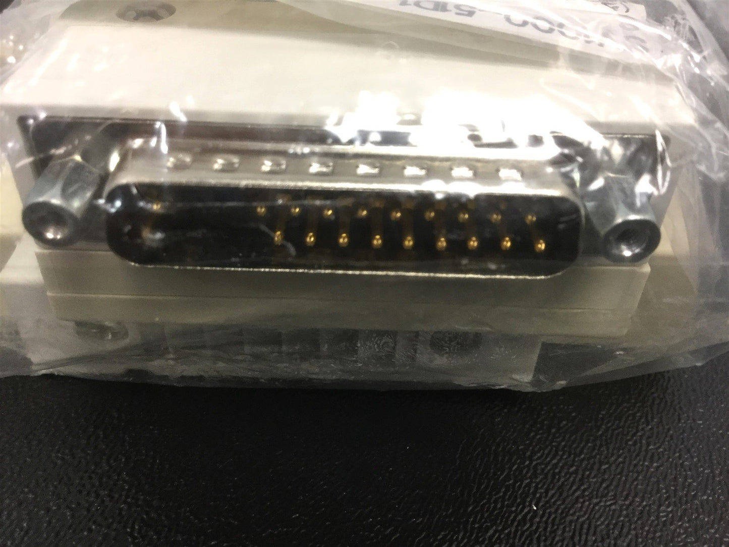 New SMC SV1000-51D1-33AS-C8 D-Sub Endplate, Pressure Port: 5/16", Din Rail Mount