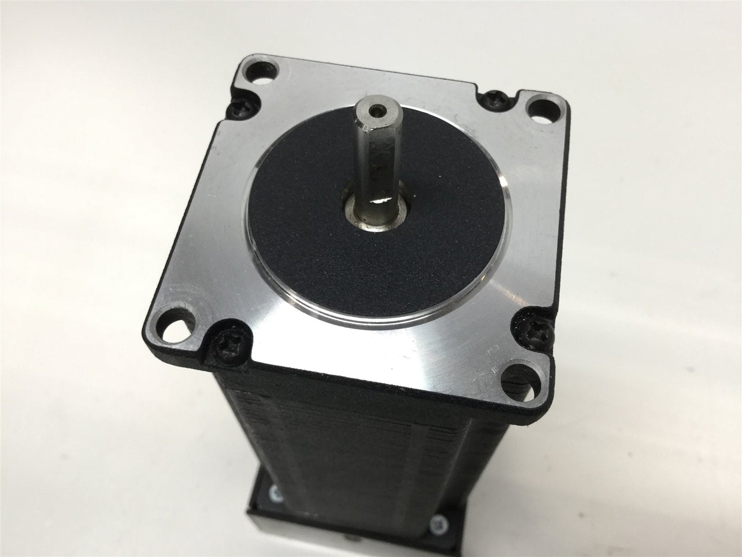 Used Anaheim Automation 23MDSI306S-00-00 Stepper Motor, 12-24VDC, 1600 Steps/Rev