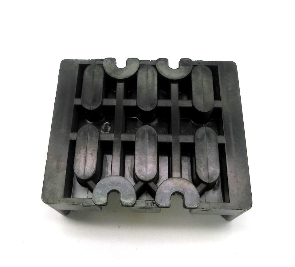 Used Buss T30060-3CR Fuse Holder, Class T Fuse, 3-Pole, 300V 60A, 3.44 x 2.75 x 1.63"