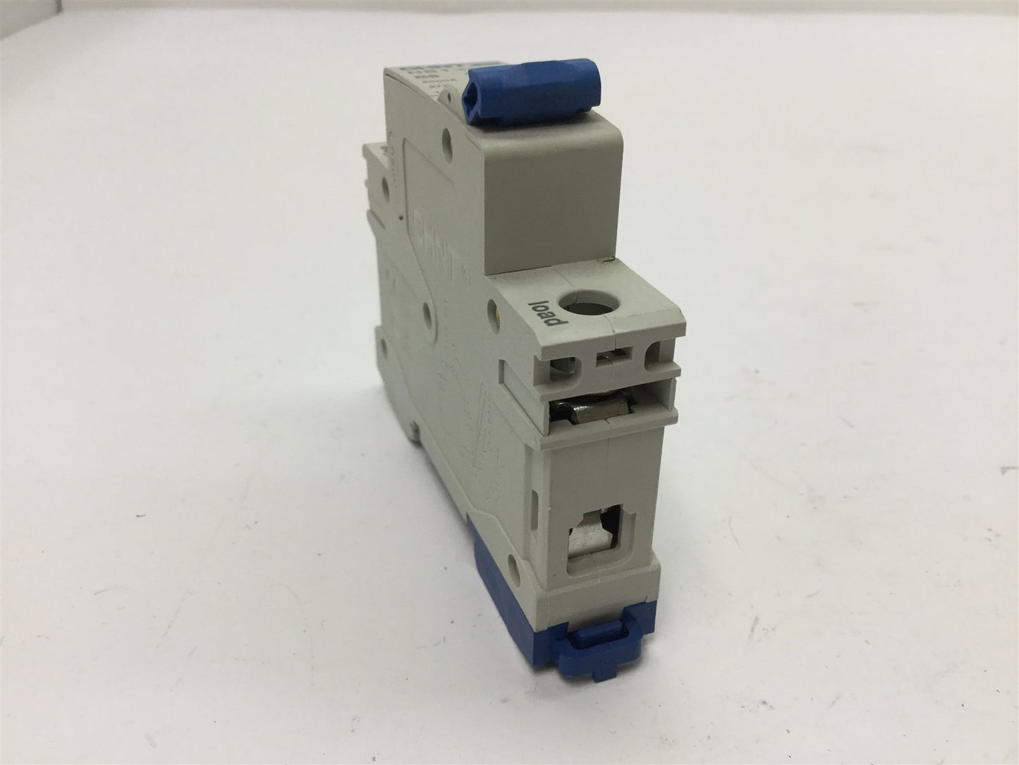 Used Lot of 2 CHINT NB1-63 B6 Circuit Breakers, 1-Pole, Rating: 6A 277VAC 110VDC