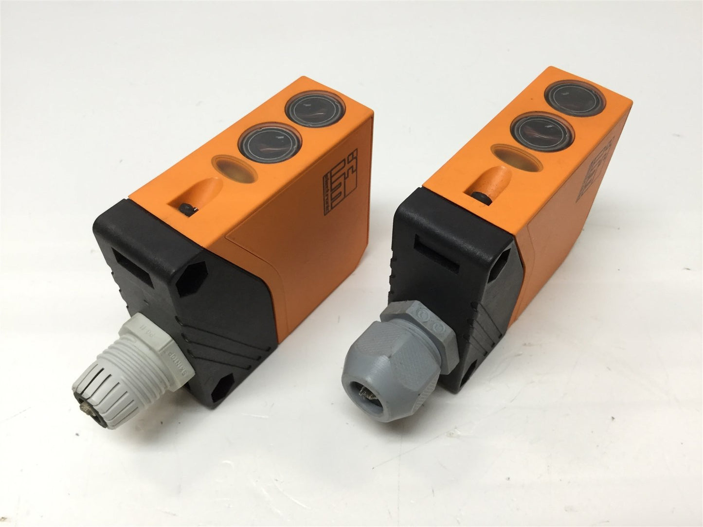 Used Lot of 2 IFM Efector OL5001 OLP-FPKG Photoelectric Sensor Switch 0.3-5m Range