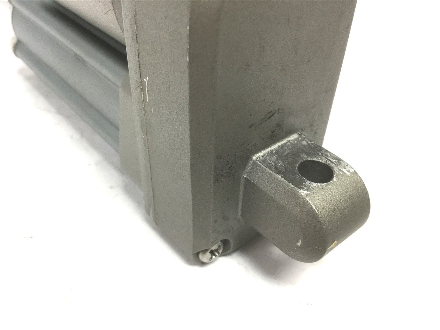 Used Timotion TA2-5B-026145-1113-0A1-1 Linear Actuator, Voltage: 24VDC, Stroke: 026mm