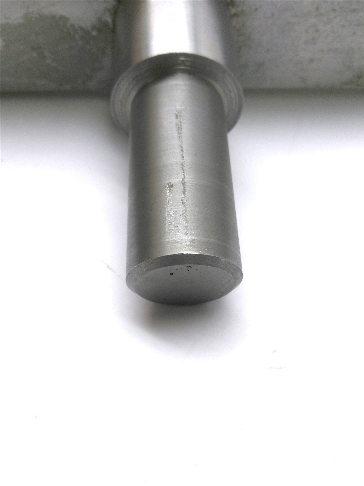 Used Conveyor Roller, Shaft: 1/2", Roller Dimensions: 4" Dia. x 9 1/4"L, Mount: 7/8"