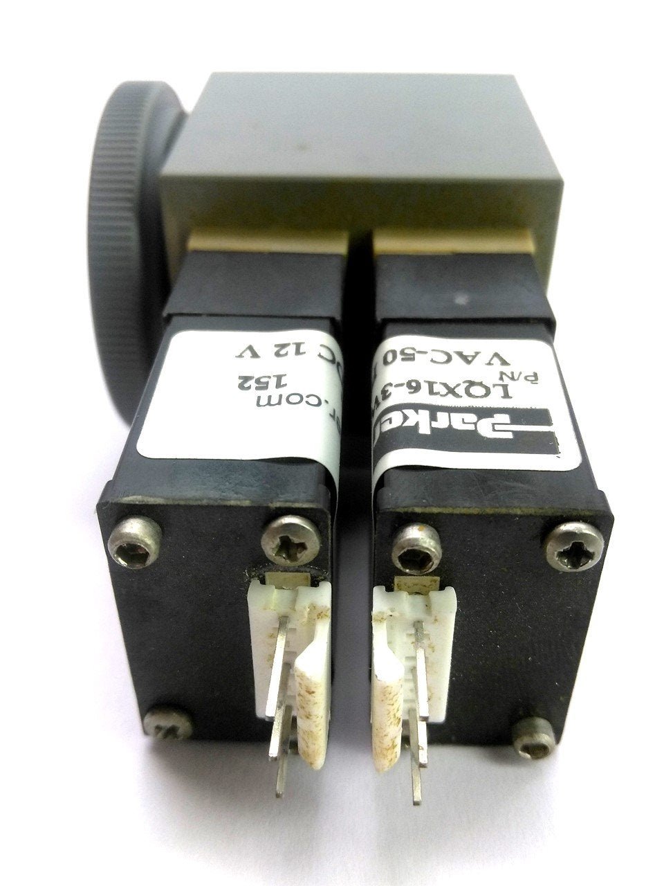 Used Parker LQX16-3W12EPFS-901 Two Solenoid Valves w/Manifold, 3x 1/4-28 50PSI 12VDC