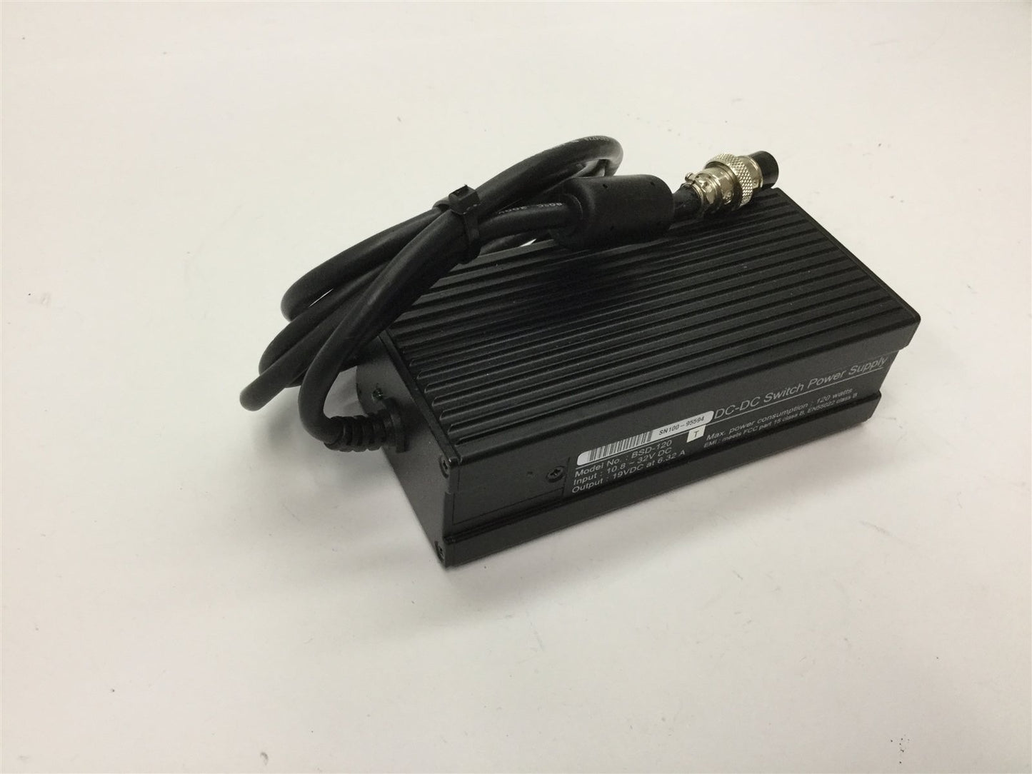 Used DC-DC Switch Power Supply, Input: 10.8~32VDC, Output: 19VDC at 6.32A, 120W Max