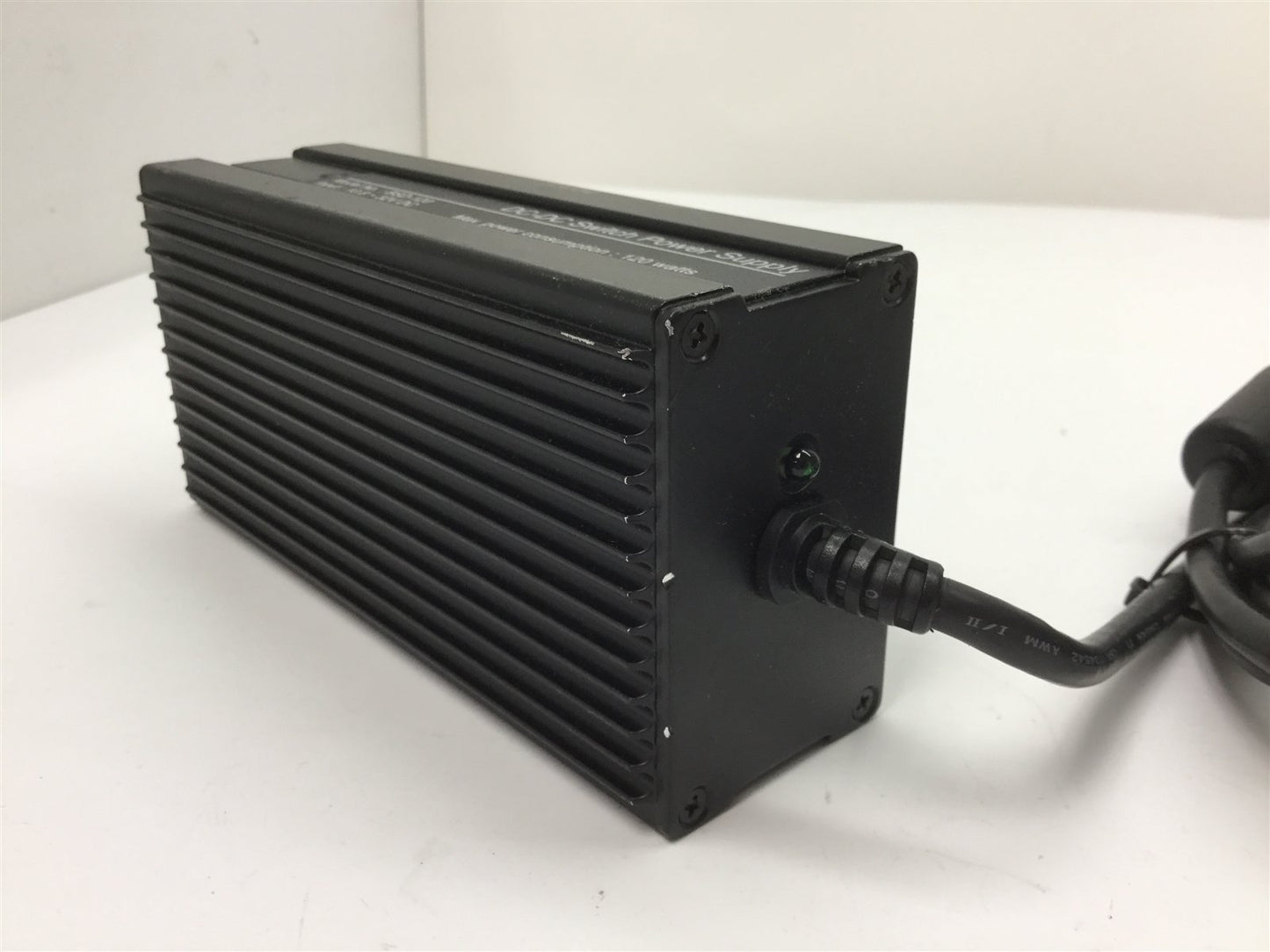 Used DC-DC Switch Power Supply, Input: 10.8~32VDC, Output: 19VDC at 6.32A, 120W Max