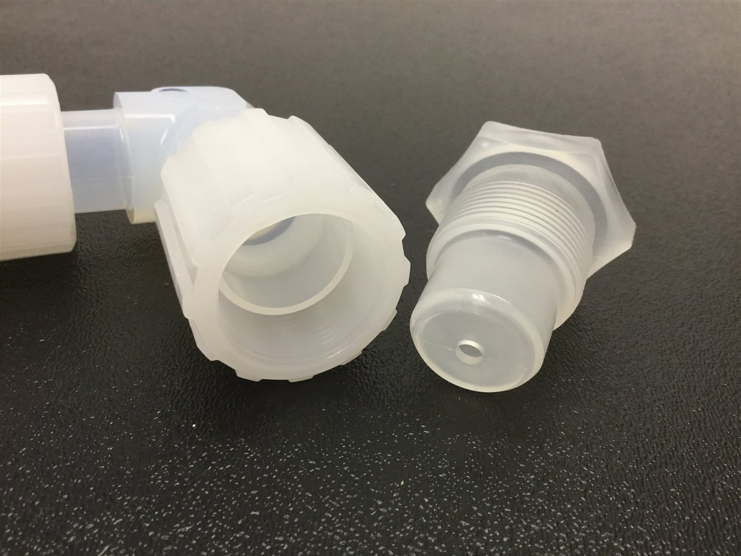 New – Open box Parker FEC-12RF Parflare PFA Tube Fitting, Elbow Connector Redi-Flare, 3/4" Tube