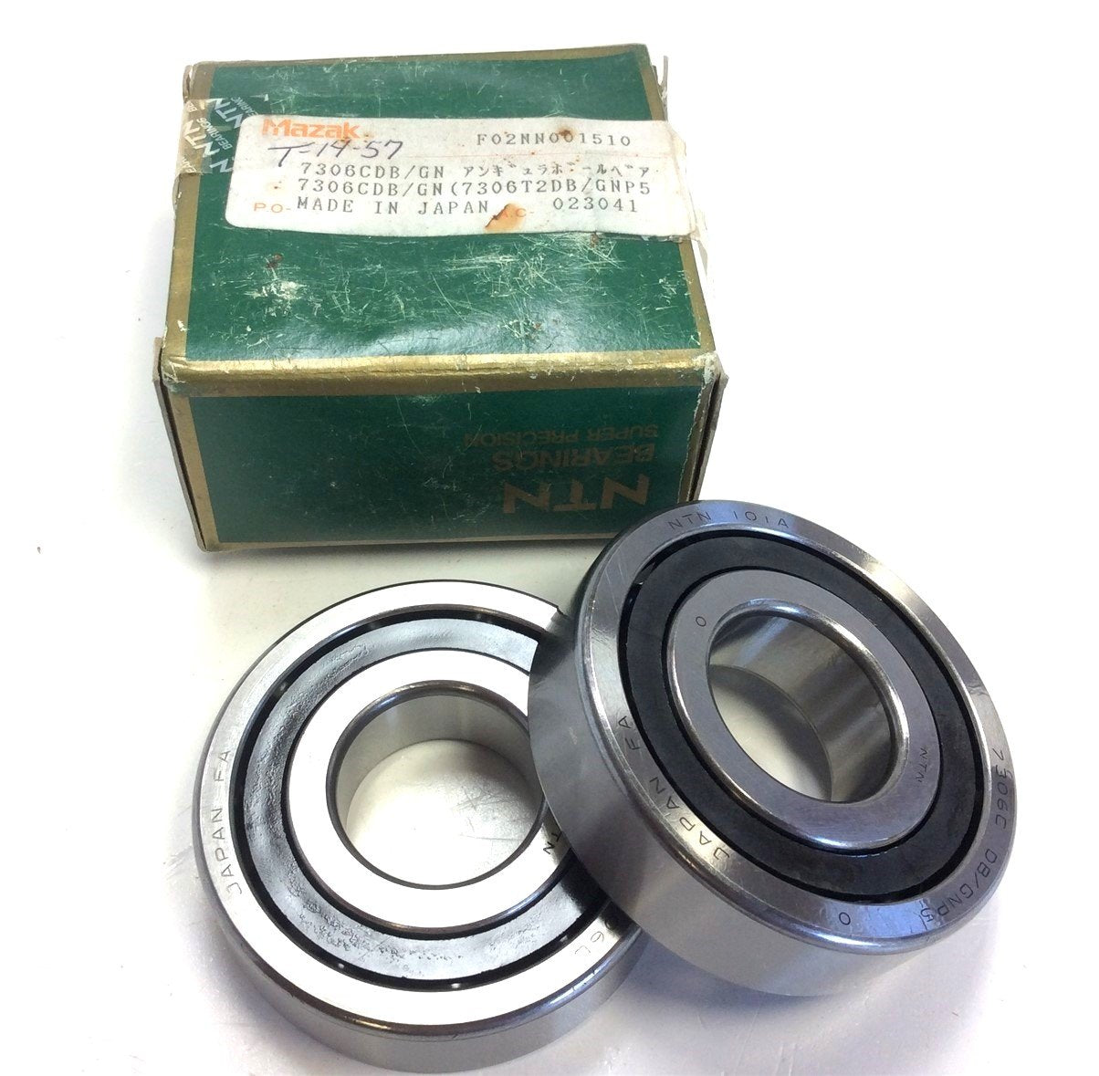 New 2 NTN 7306CDB/GNP5 Precision Angular Contact Ball Bearings Match 30mmx72mmx19mm