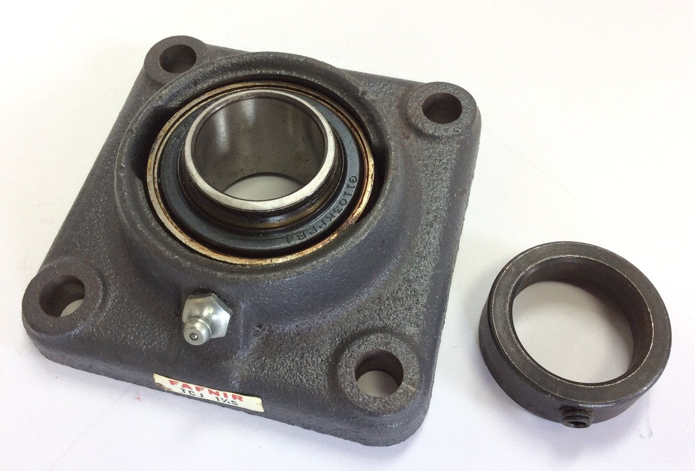 New Torrington Fafnir TCJ 1 1/4 S Pillow Block Flanged Ball Bearing Unit 1.25" Bore