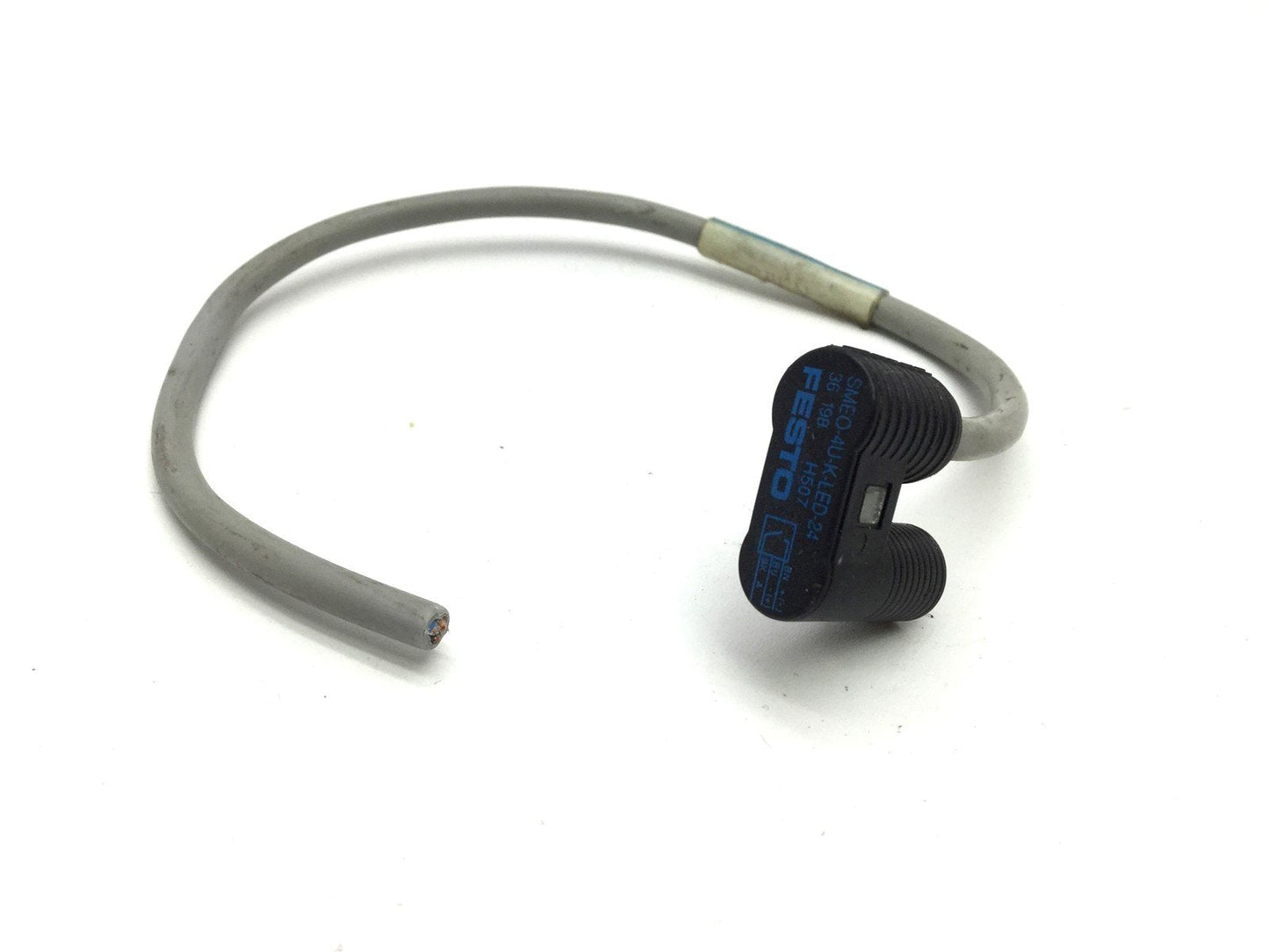 Used Festo SMEO-4U-K-LED-24 Reed Proximity Sensor, Yellow LED, Voltage: 24VDC