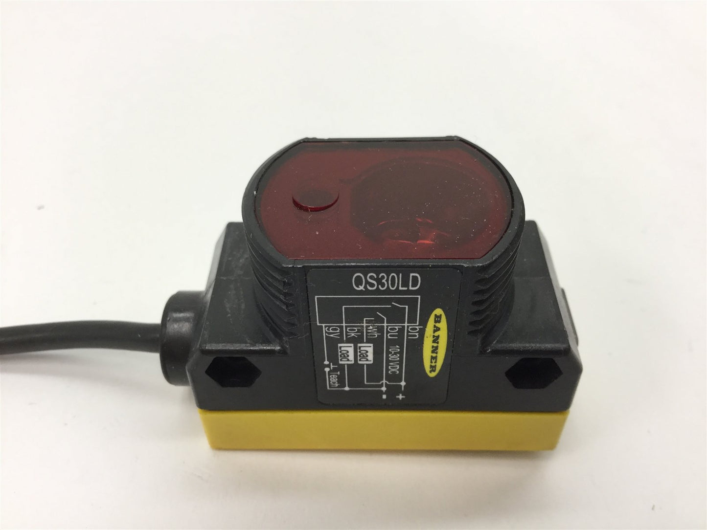 Used Banner QS30LD Laser Sensor, Diffuse-Mode, Range: 400mm (16"), Supply: 10-30VDC