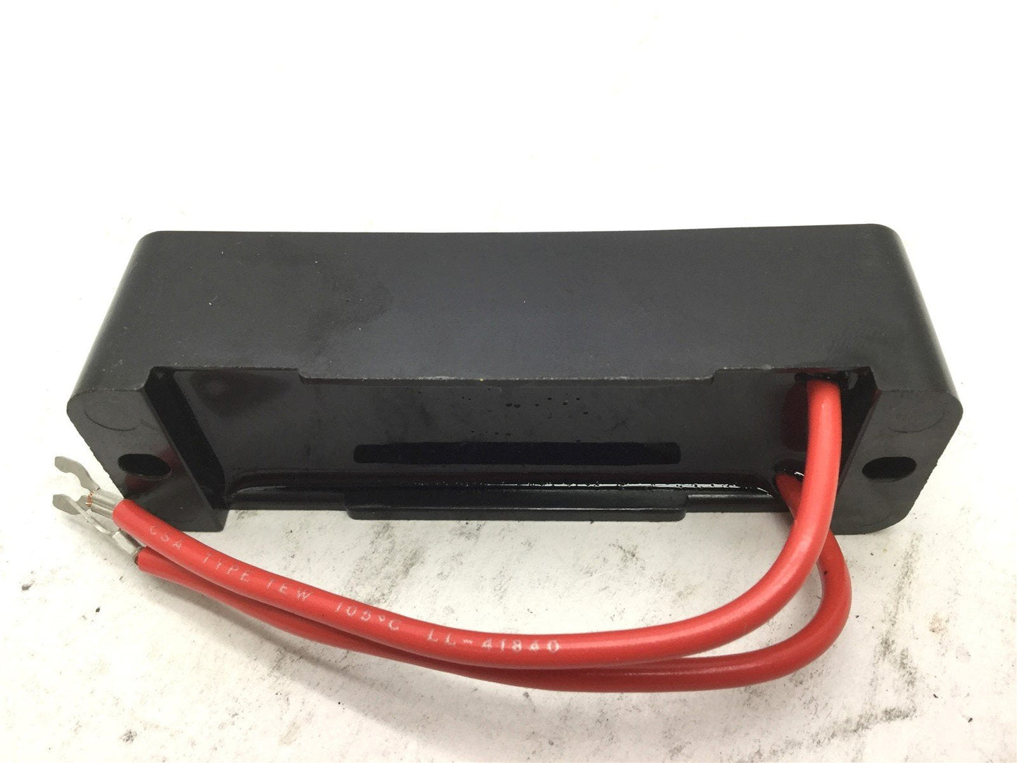 New Lot of 5 New Allen Bradley 700-N5 Surge Suppressors, Max: 150V, Series: D