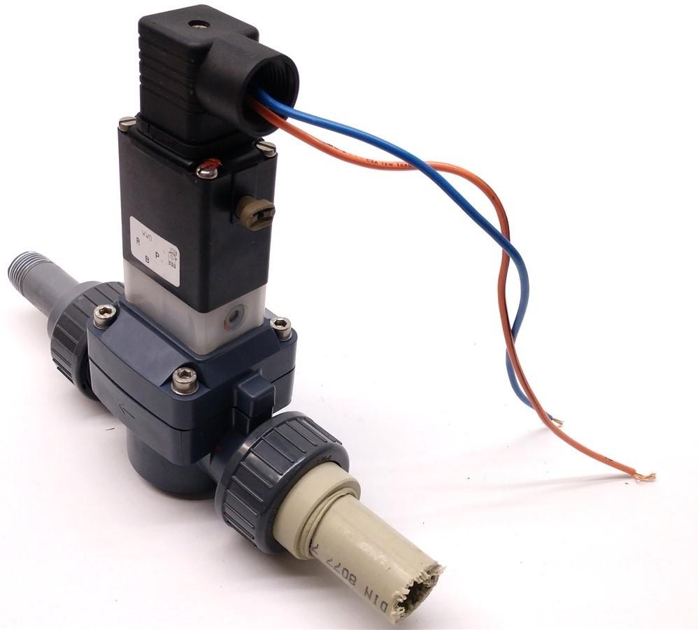 Used Burkert 0142 00454146 Solenoid Valve, 120V, 60Hz, 5W, Pmax 87 PSI w/Flying Leads