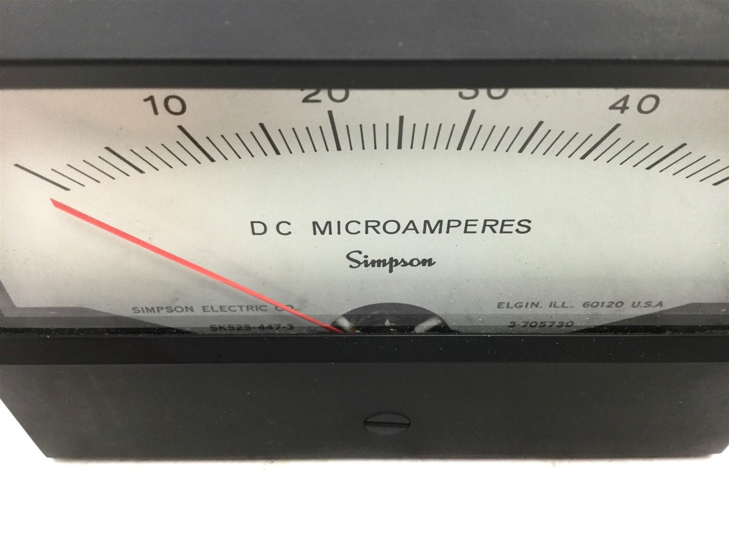 New Simpson 15015 Analog Panel Meter 0-50 DC Microamperes SK525-447-3
