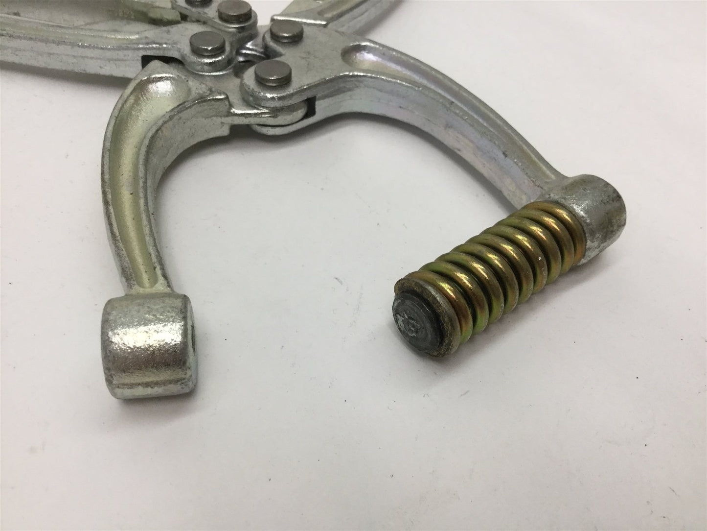 Used Destaco 462-S Squeeze Action Plier Clamp, Holding Capacity: 3110N Max (700 lbf)