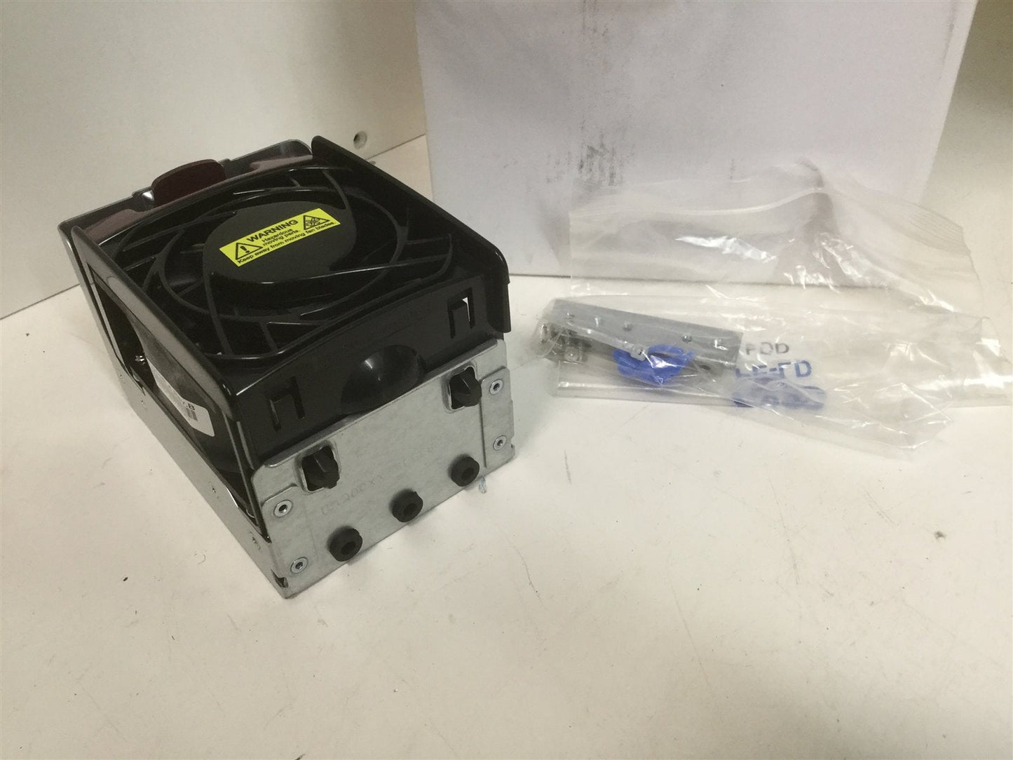 New Supermicro FAN-0116L4 Cooling/Exhaust Axial Fan 80x80x38mm PWM 8200RPM w/Bracket