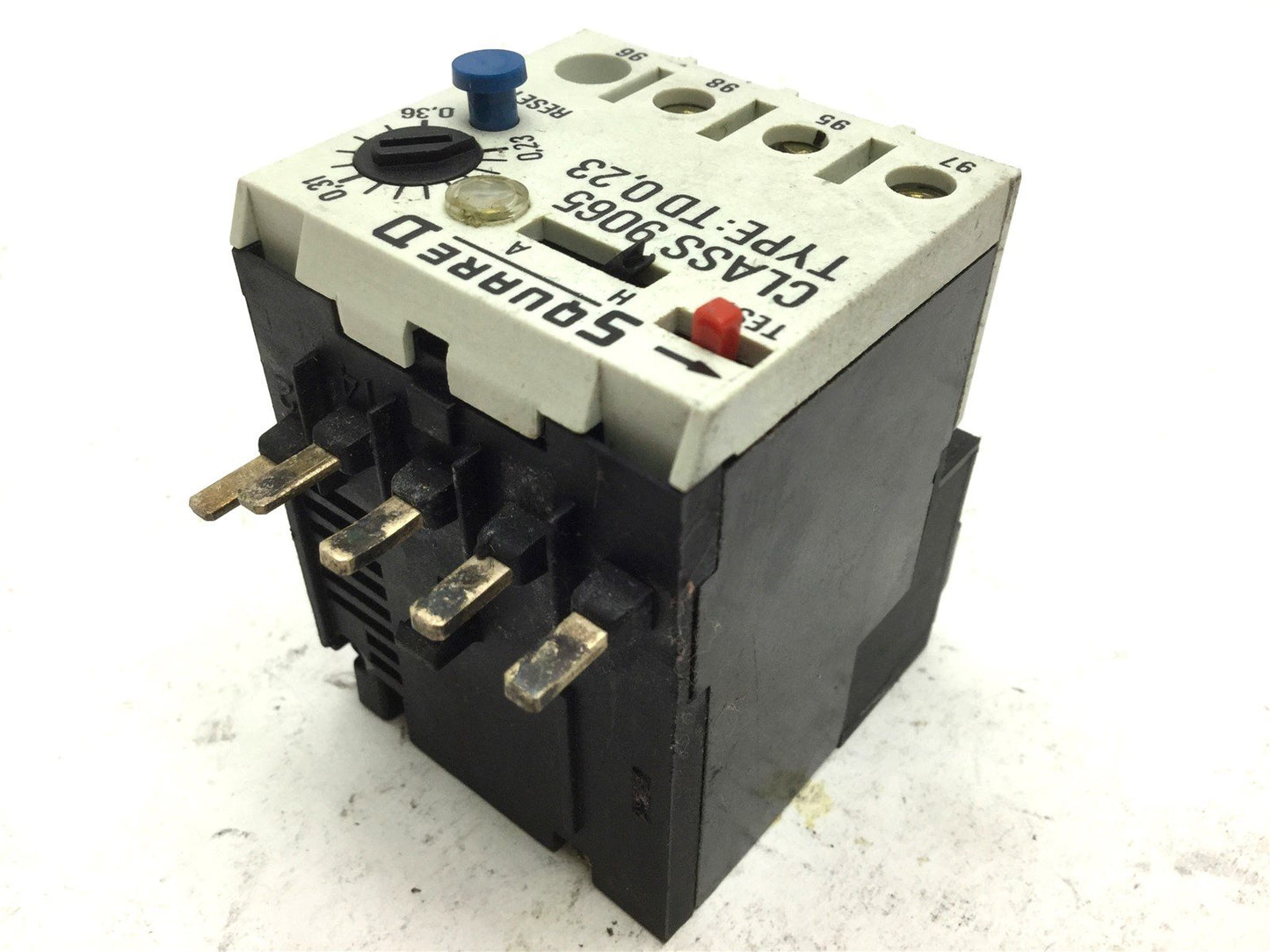 Used Square D TD0,23 Overload Relay, Contacts: 240-600VAC, Amperage Range: 0.23-0.36A
