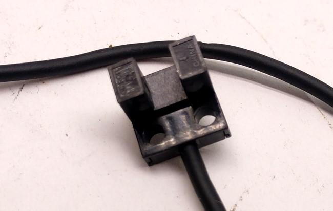 Used Lot of 2 Omron EE-SX 911-R Photo Microsensor, L Shaped, 5mm Sensing Distance