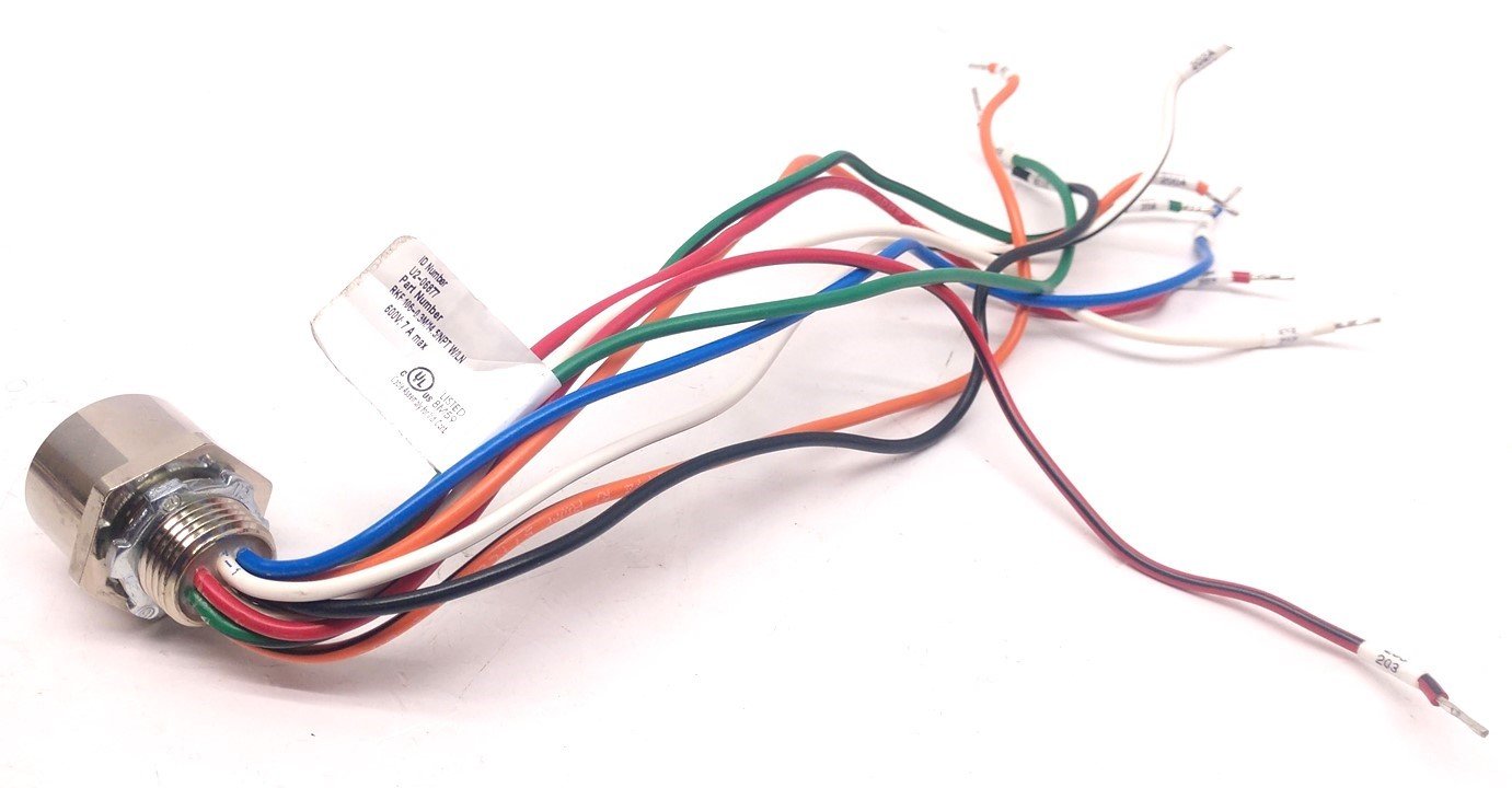 Used Lot Of 5 Turck US-06877/RXF 106-0.3M/14.5/NPT W/LN Receptacle Cable 10Pin Female