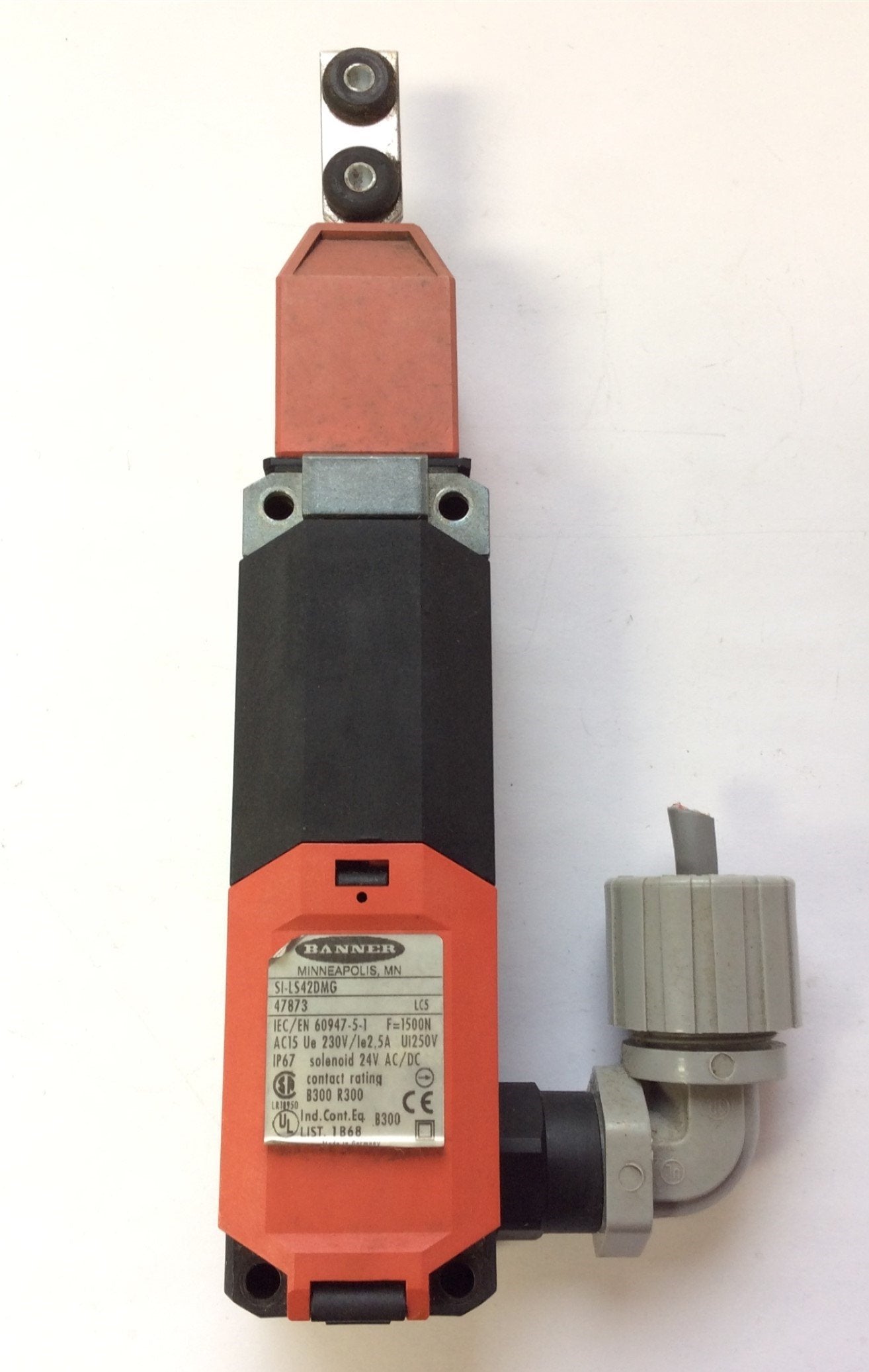 Used Banner SI-LS42DMG Safety Guard Door Interlock Switch, Solenoid Voltage 24V AC/DC