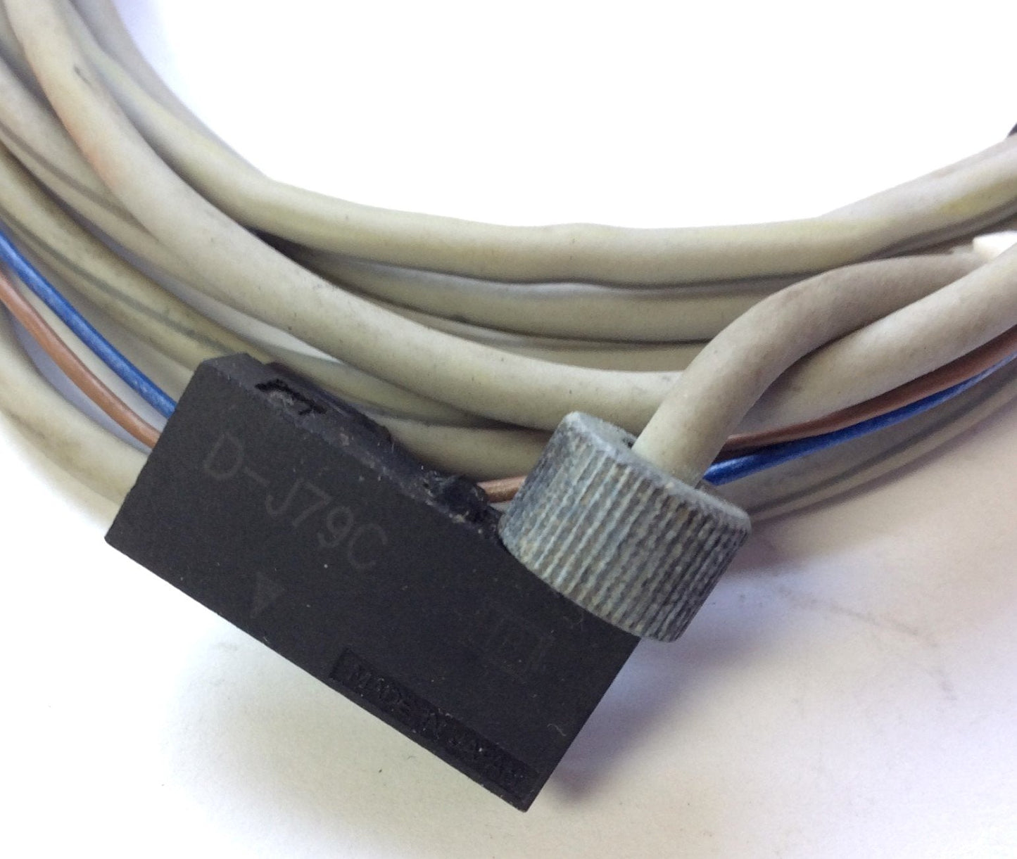 Used Lot of 2 SMC D-J79C Solid State Auto Switch, Rail Mount Style, 2-Wire, 24VDC, 9'