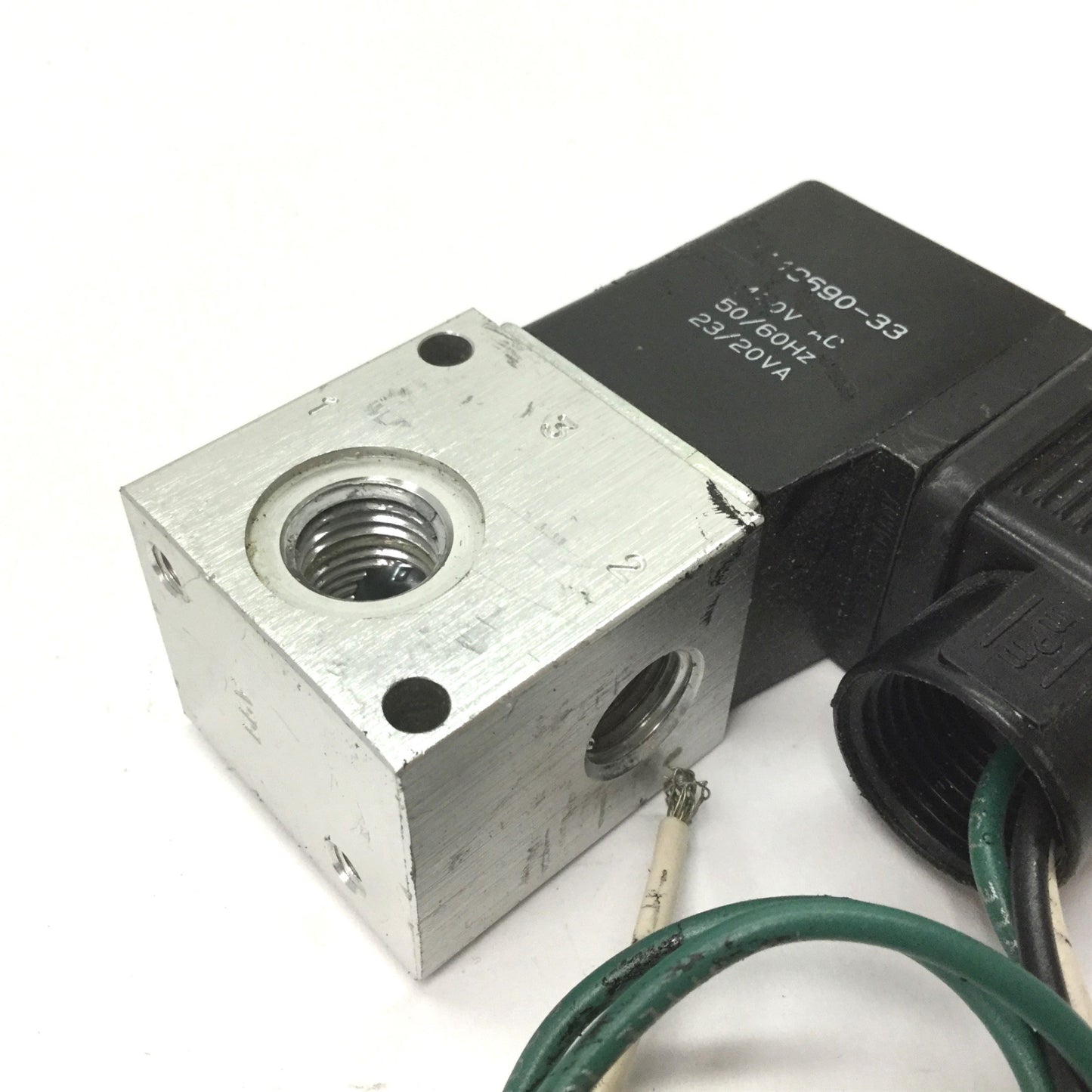 Used ARO CAT66P-120-A-G Solenoid Valve, 2-Position 3-Port, Voltage: 120VAC 50/60Hz