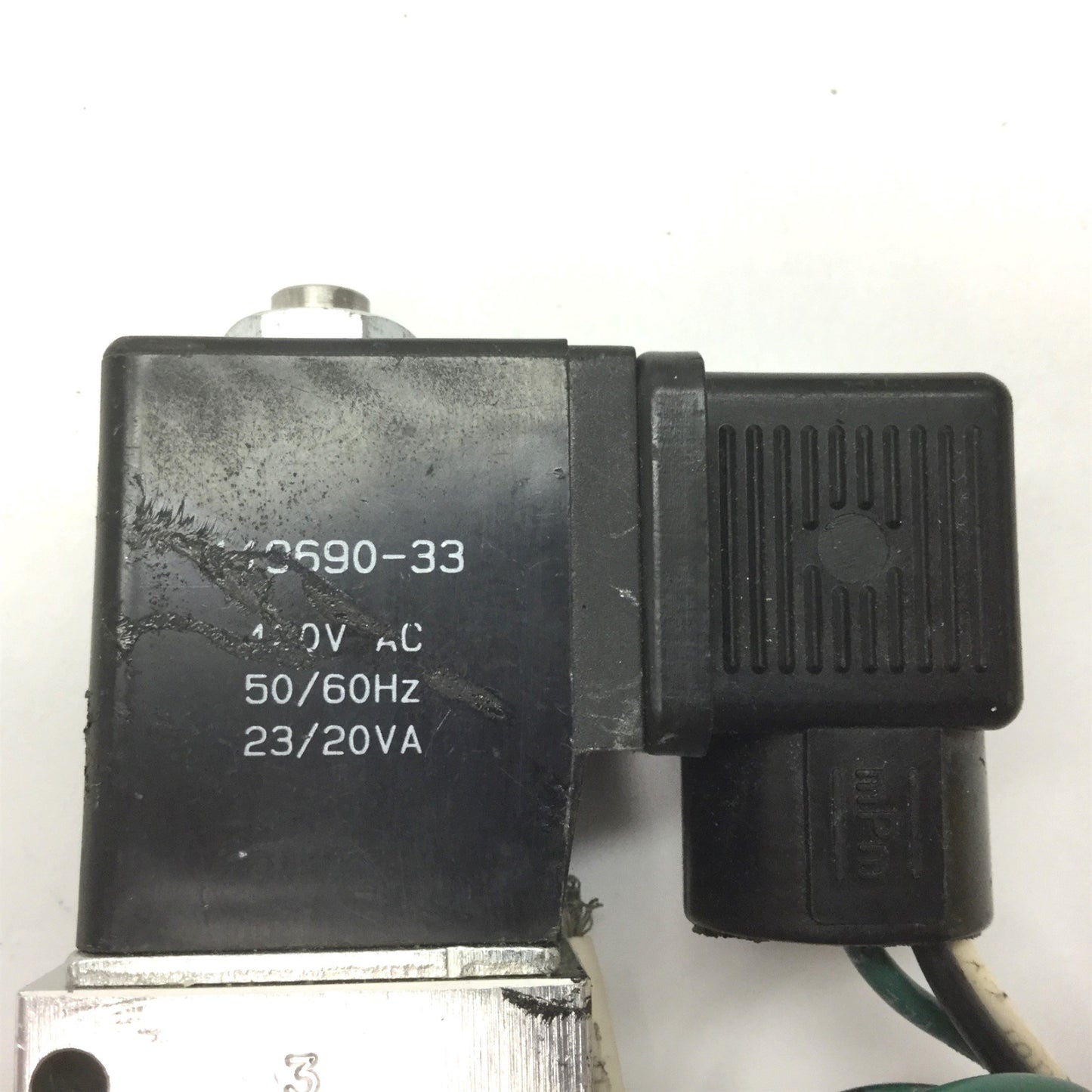 Used ARO CAT66P-120-A-G Solenoid Valve, 2-Position 3-Port, Voltage: 120VAC 50/60Hz