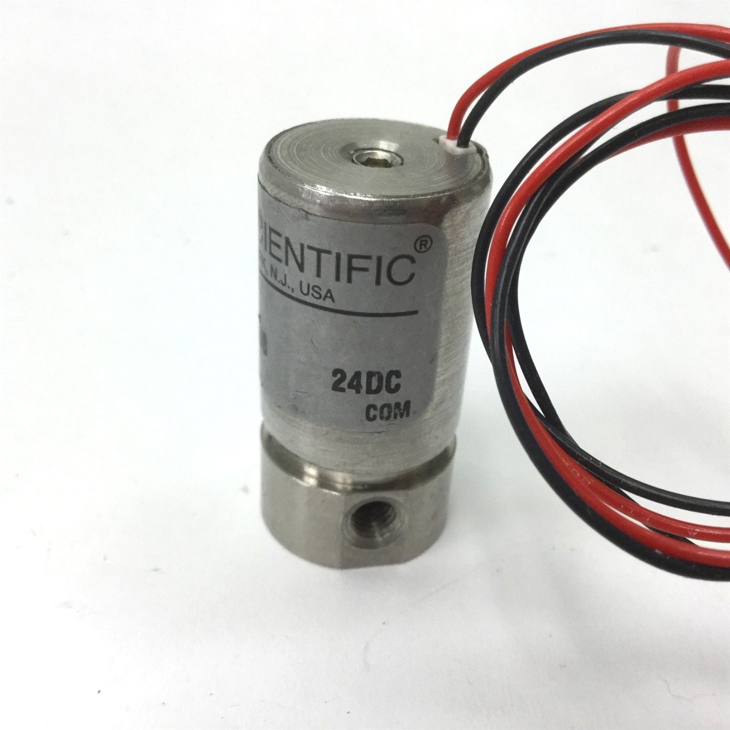 Used Asco Scientific AL3124S Solenoid Valve, Voltage: 24VDC, Ports: 10-32 (M5)