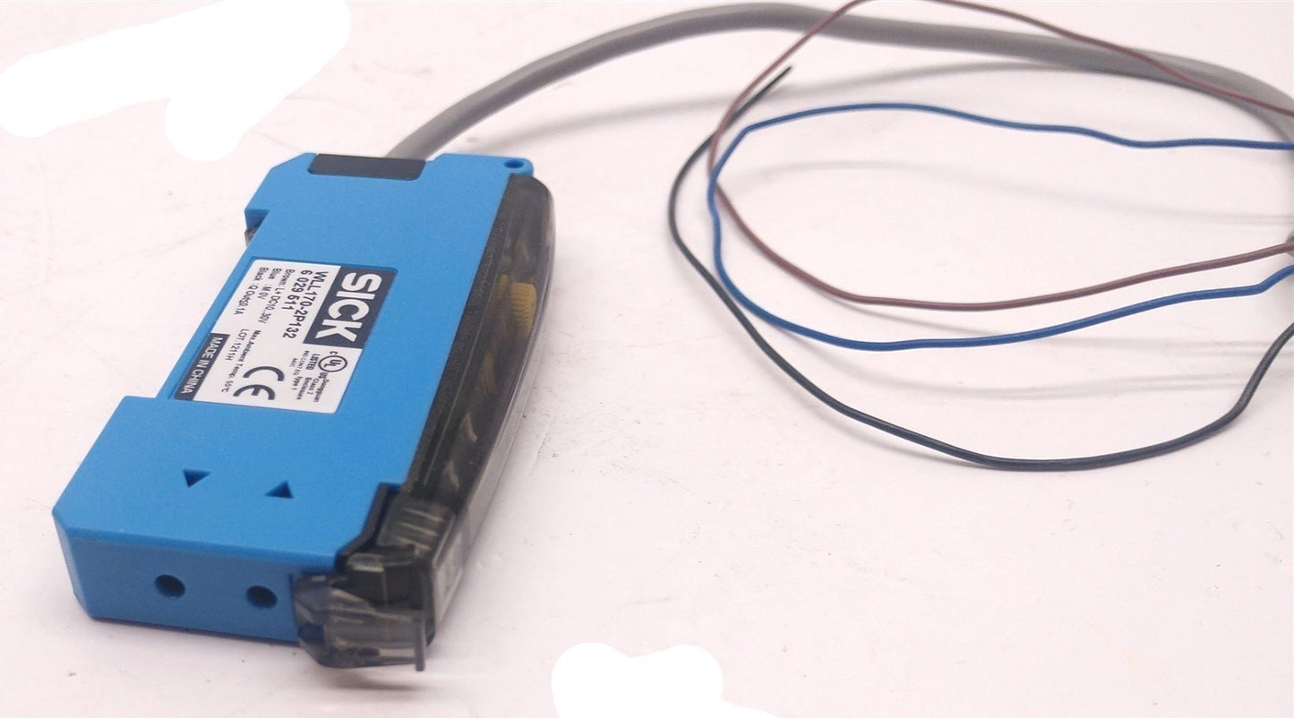 Used Sick WLL170-2P132 Photo-Electric Sensor 10-30VDC PNP 0-160mm Sensing
