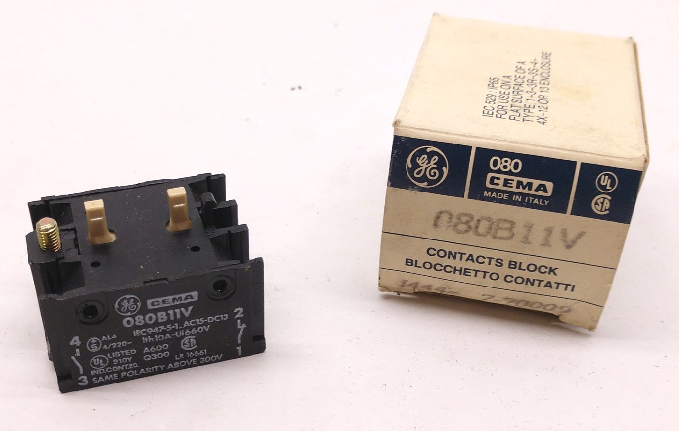 New General Electric 080B11V CEMA Contact Block Screw Terminal, 1NO-1NC, 10A, 660VAC