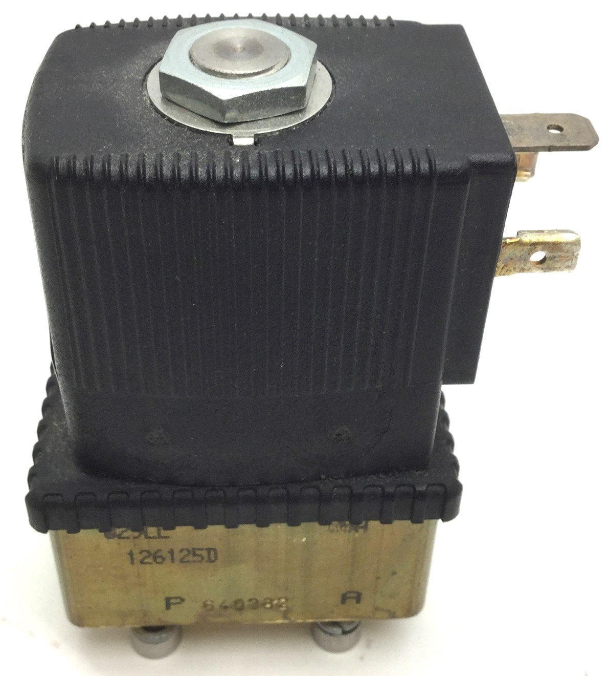 Used Burkert 6013 PN0-6BAR Solenoid Valve Fluid/Gas, Voltage: 48VDC, Ports: 1/4" NPT