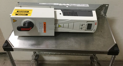 Used ABB ACH550-PCR-03A3-4 Variable Frequency Drive, Voltage: 380-480VAC Out: 0-500Hz