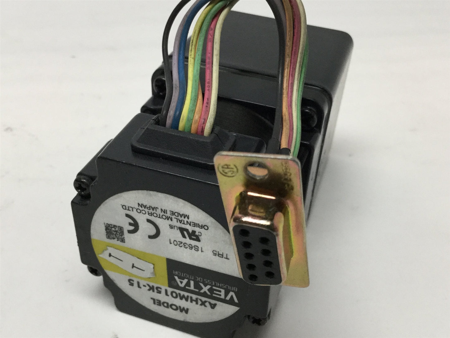 Used Oriental AXHM015K-15 Vexta Brushless DC Motor 15W, 1/50HP, Gear Ratio 15:1