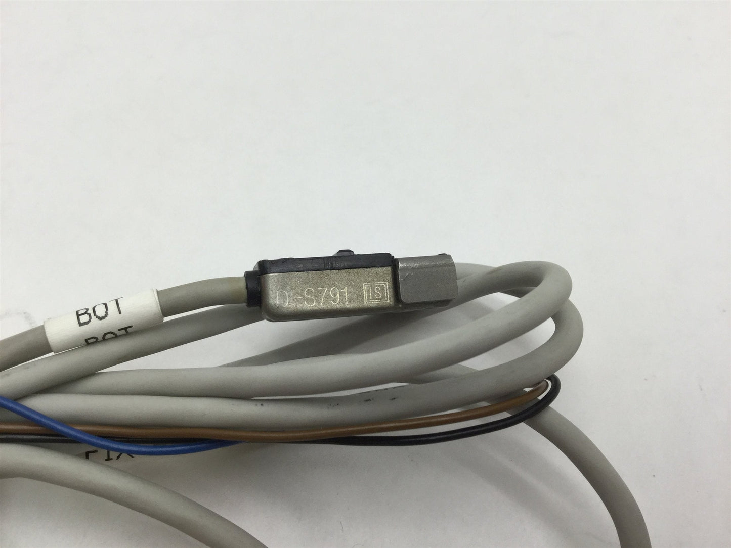 Used Lot of 3 SMC D-S791 Auto Switches for NCDRB1BW 20/30 3-Wire