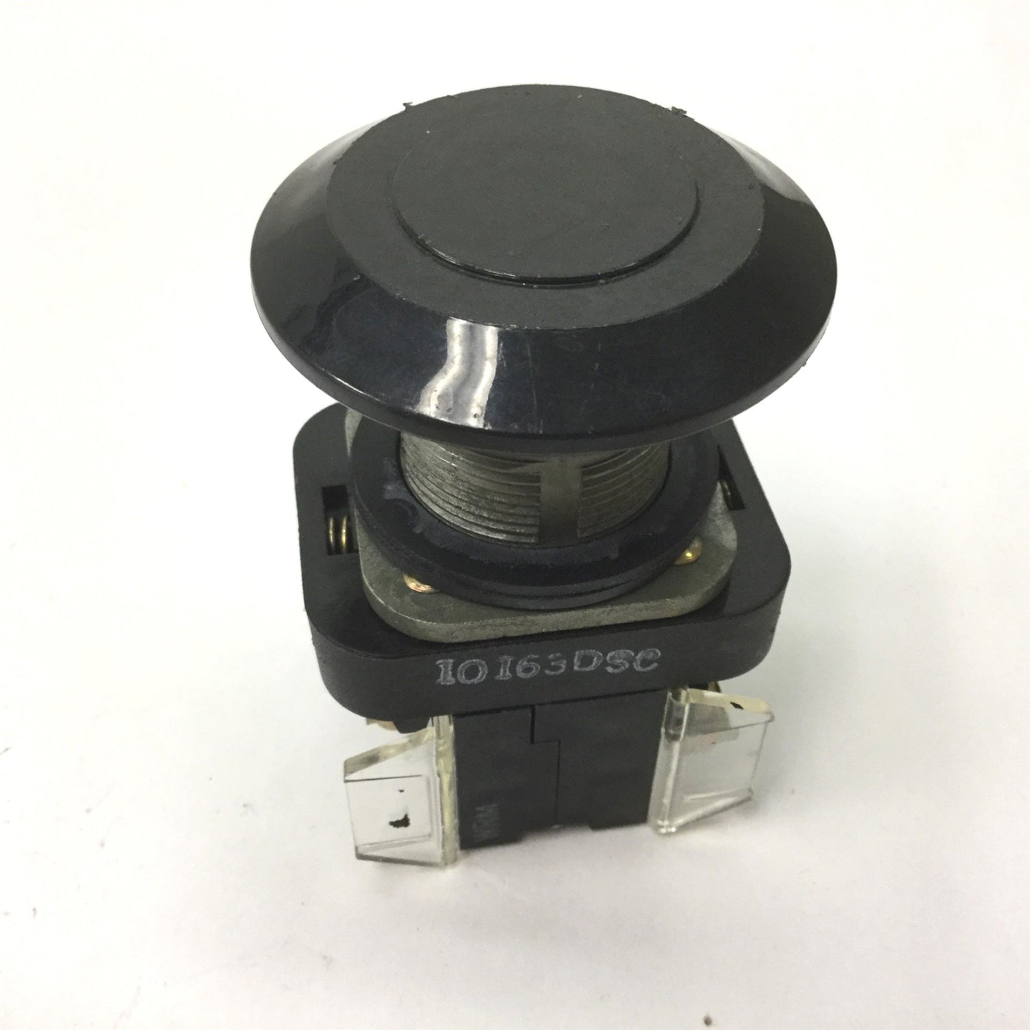 Used Allen Bradley 800T-FXJ6D4 Mushroom Push Pull Button, With 2x 800T-XD4 Blocks