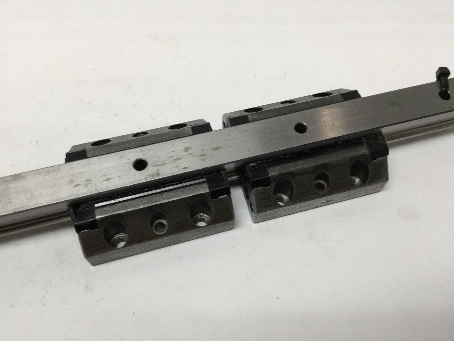 Used Star 1604-112-113-114-10 Linear Ball Bearing Block Slides on 215mm Guide Rail