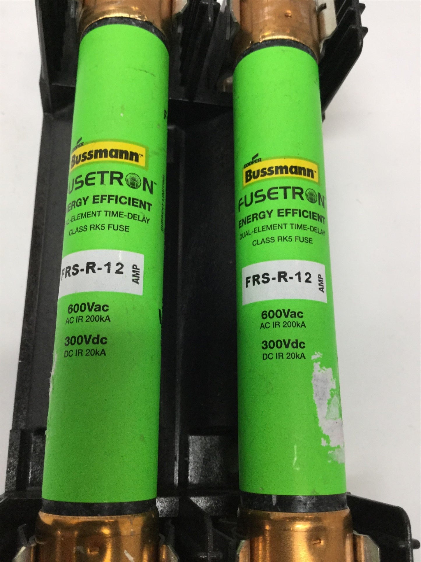 Used Bussmann R60030-2CR Fuse Holder Block 2-Pole 30A 600V 2x FRS-R-12 Time Delay 12A