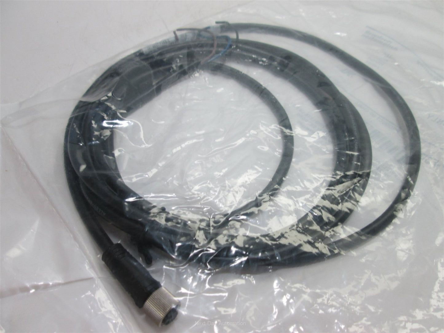 New Allen Bradley 889P-F3BB-2 Quick-Disconnect Cable, Pico Straight Connection