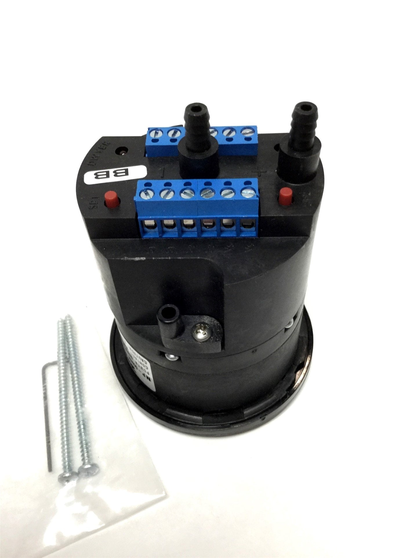 New – Open box Dwyer MP-50MM Mini-Photohelic Differential Pressure Gauge Switch 0-50mm of Water