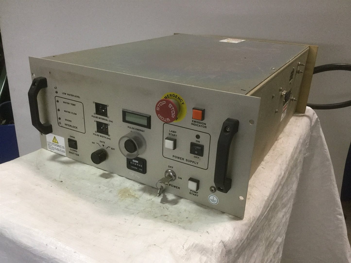 Used Lee Laser 010348-001 Power Supply PWM Laser Control 220VAC 60Hz 1-Phase 40A -7