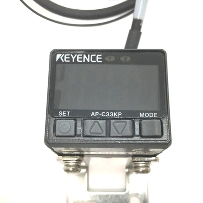 Used Keyence AP-C33KP Digital Pressure Sensor, Pressure Range: 0-145psi, 1/8" NPT