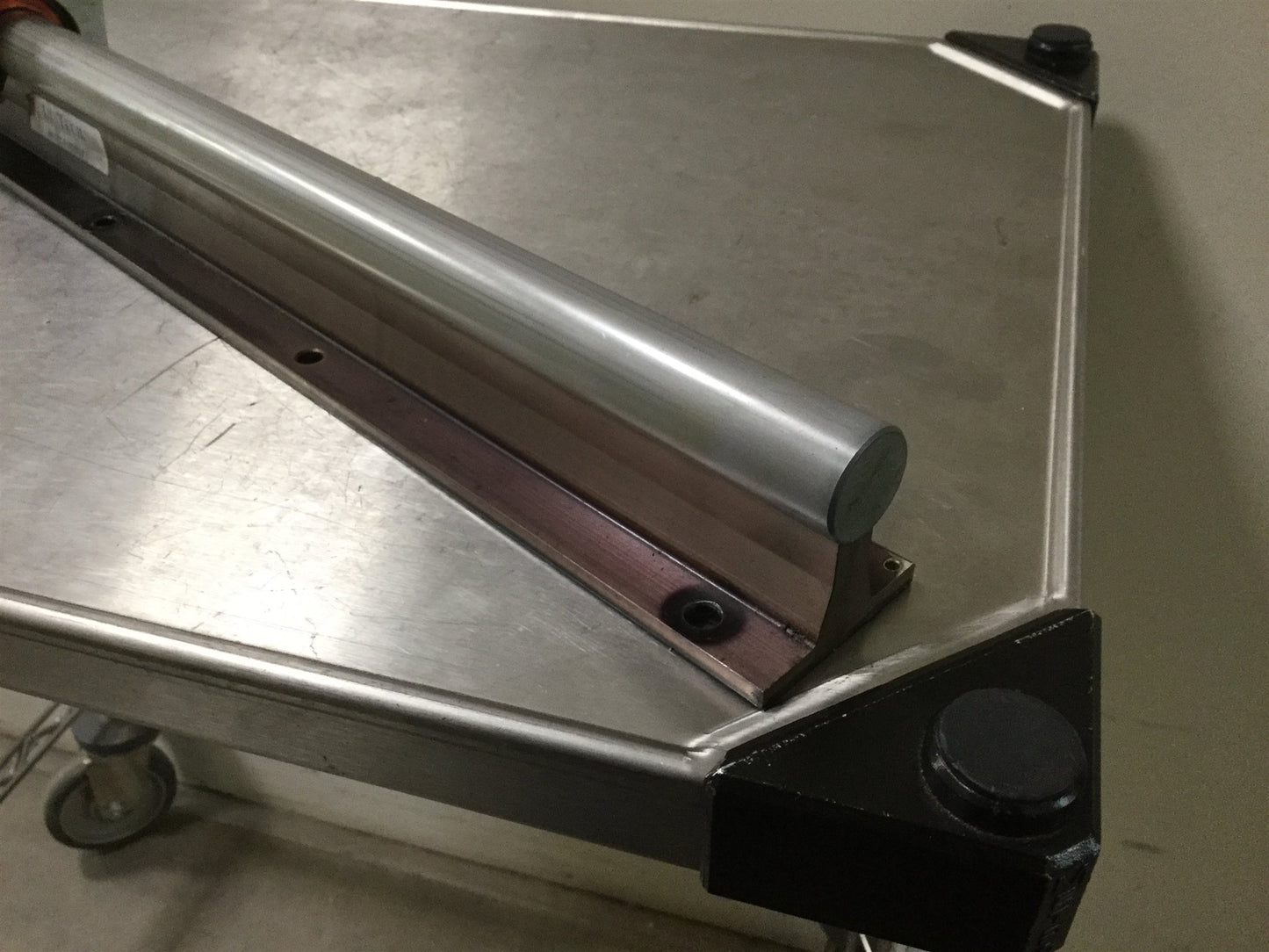 Used Lintech Shaft Assembly Linear Guide With 1 Pillow Block, L: 29.75", D:1"