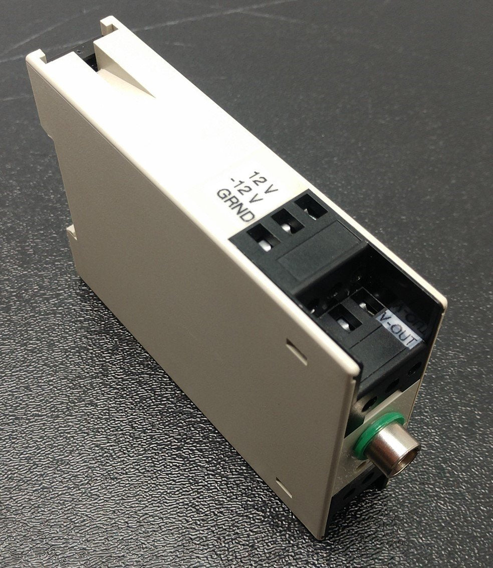 Used MicroStrain HMG-DVRT-1.5 DEMOD-DIN Signal Conditioner w/ Gauge Sensor 1.5mm
